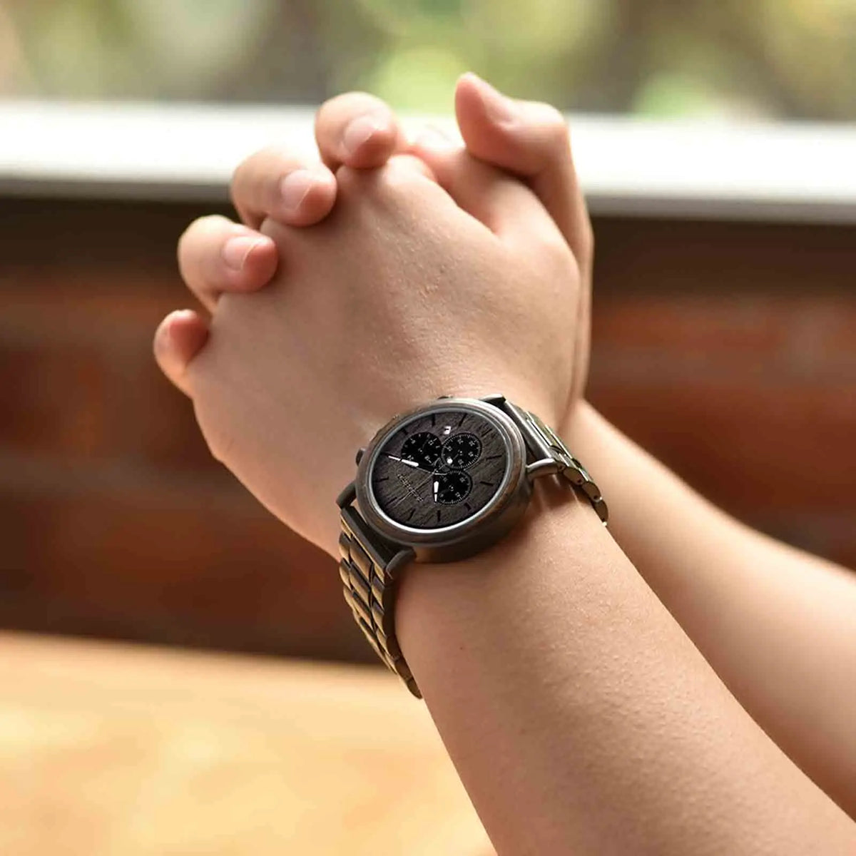 Emibele Wooden Watch for Men, Date Display Chronograph Quartz Wrist Watch, 3 Sub-dials Handmade Light Weight Luminous Watch