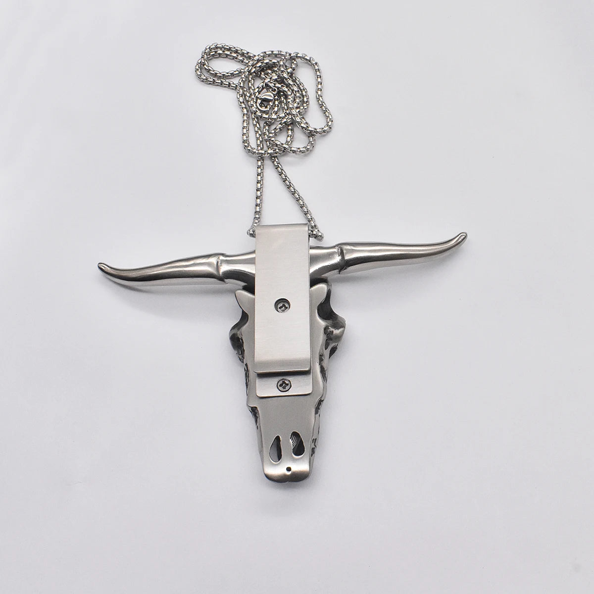 Bull head pendant necklace clasp with detachable horns - Western-style decoration